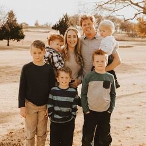 Meet your Posher, Megan